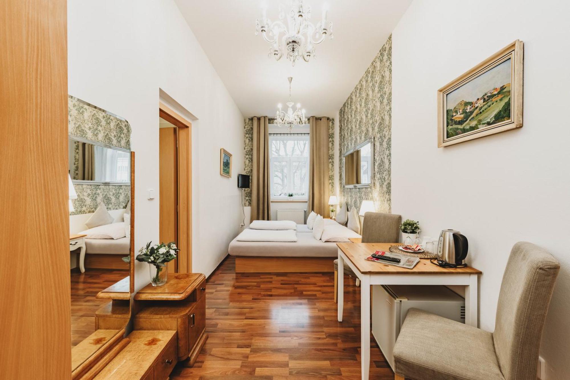 Grand Tabor Otel Dış mekan fotoğraf
