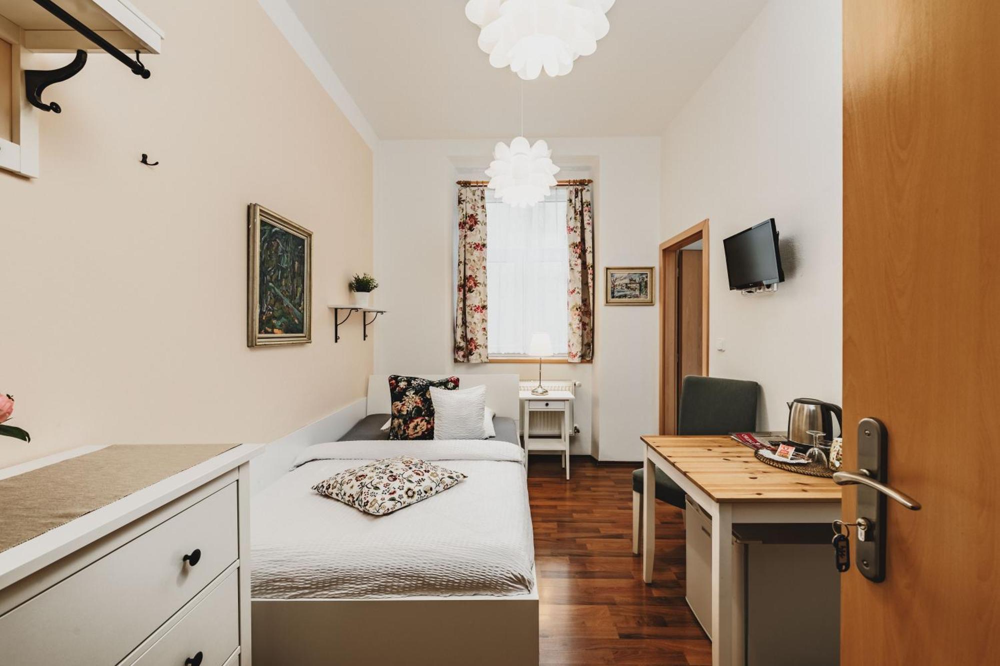 Grand Tabor Otel Dış mekan fotoğraf