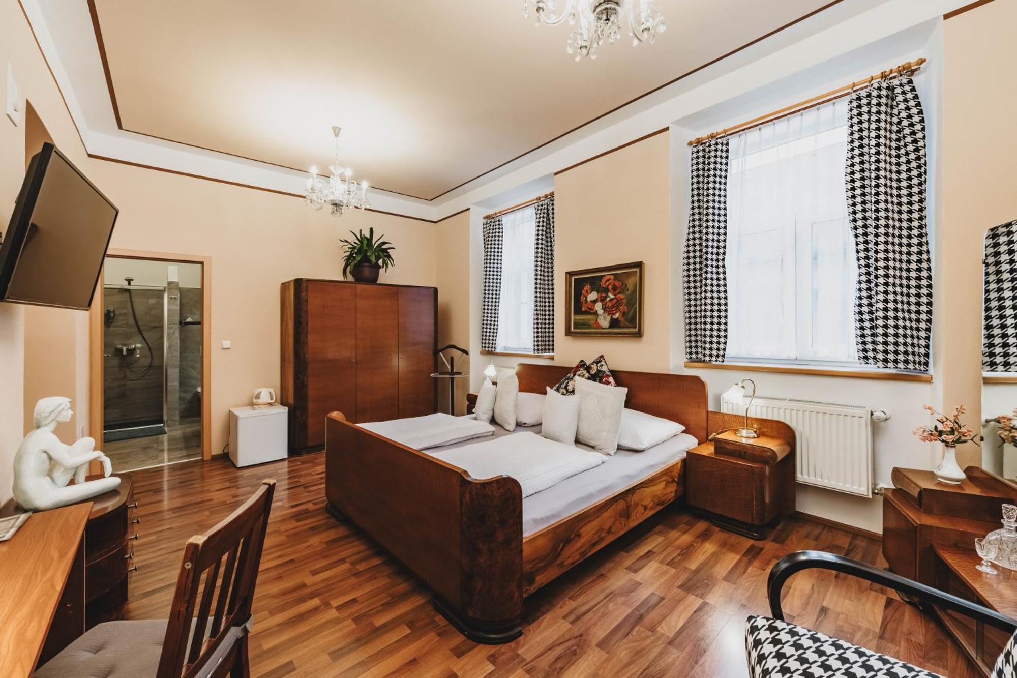 Grand Tabor Otel Dış mekan fotoğraf