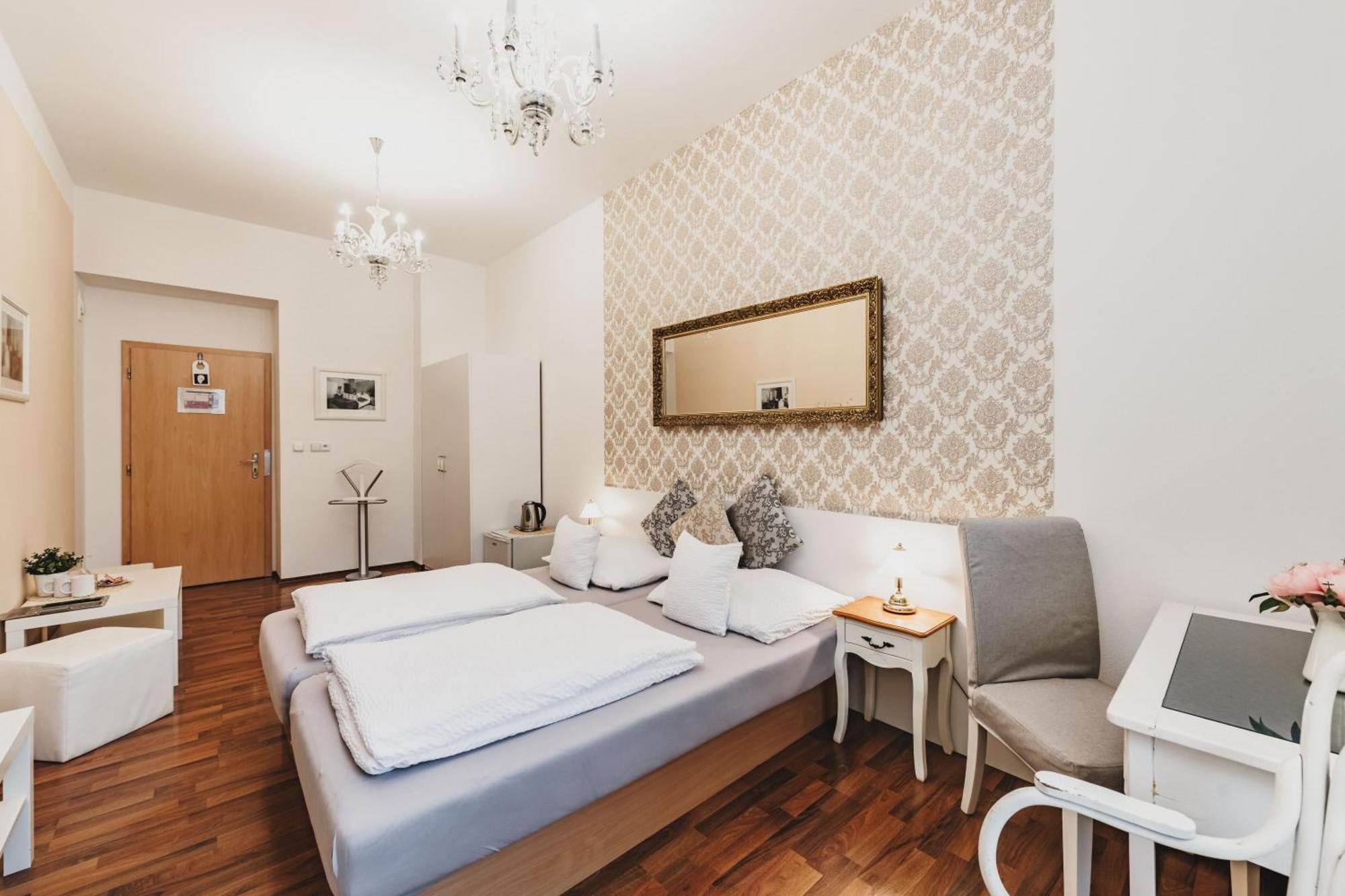 Grand Tabor Otel Dış mekan fotoğraf