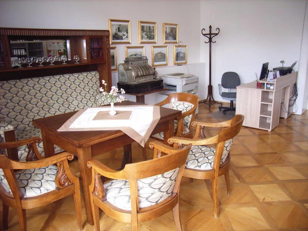 Grand Tabor Otel Dış mekan fotoğraf